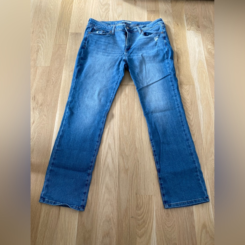 Light wash jeans